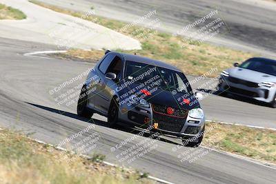 media/Oct-07-2023-Extreme Speed (Sat) [[96db232155]]/3-Purple/session 3 turn 3/